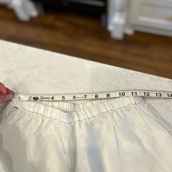 Sarah Clemens Custom Linen Black White Ivory Ruffle Flower Bloomers and Top Set - Picture 9 of 10